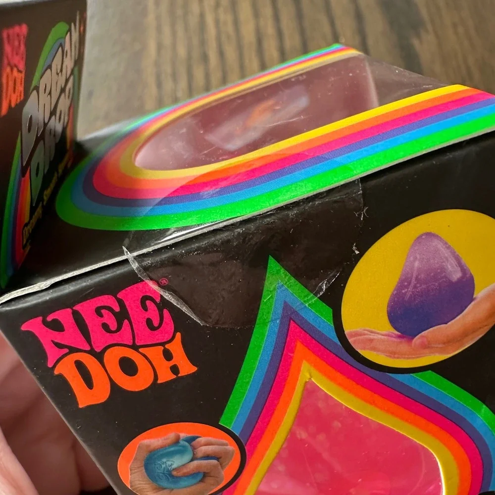 NeeDoh Dream Drop Fidget Toy Pink Glitter NIB Schylling Stress Ball Splash Stand